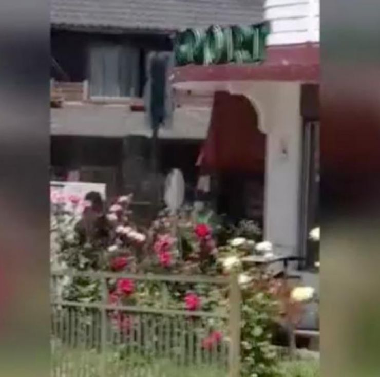 Un carabinero abatió a un malabarista que intentó atacarlo